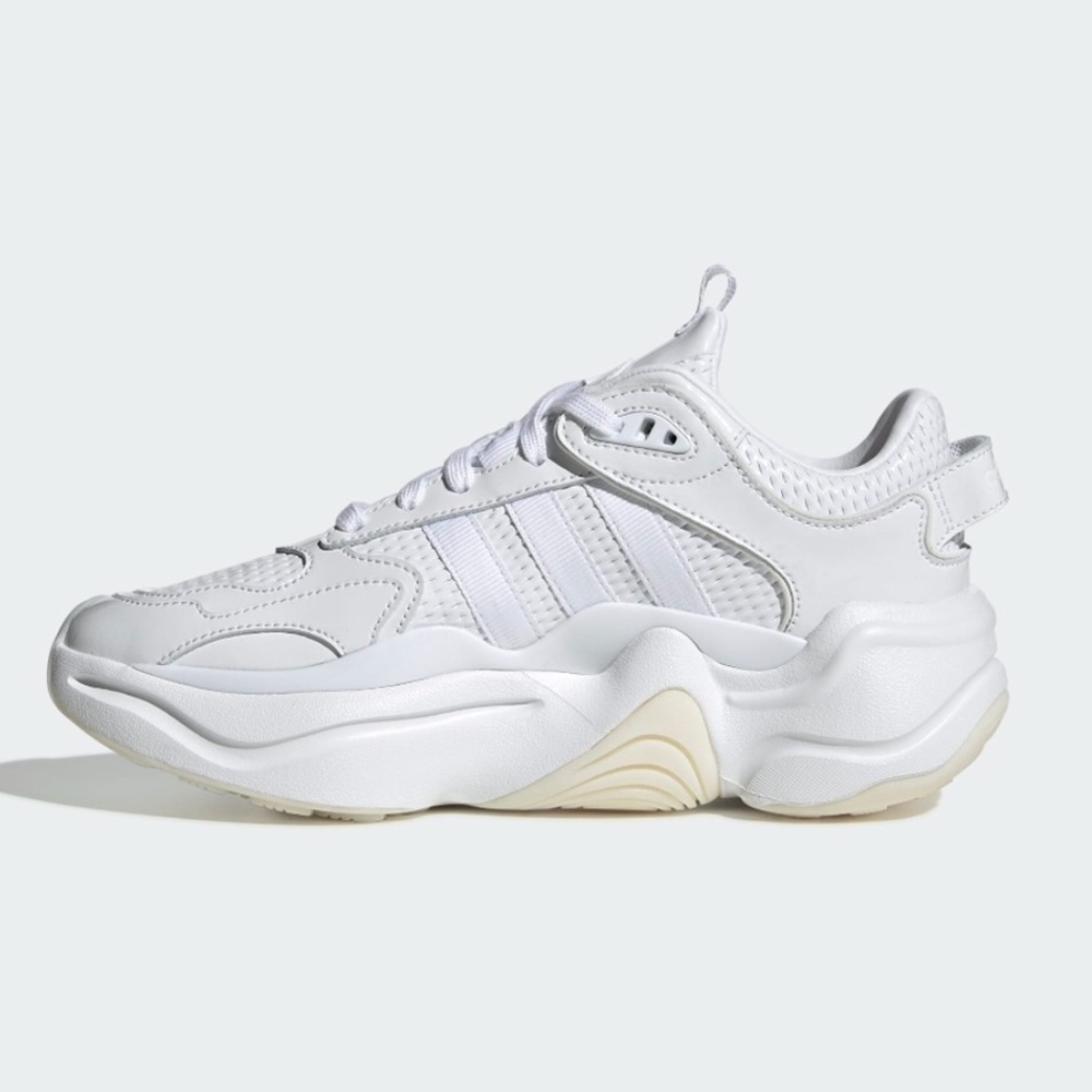 adidas MAGMUR